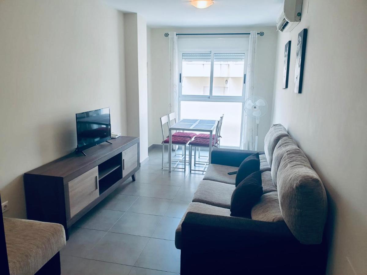 Nice And New Furnished Apartments In Torrevieja Centre Esterno foto